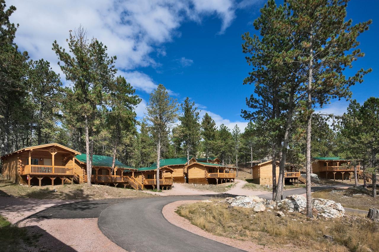 Rock Crest Lodge & Cabins Custer Exterior photo